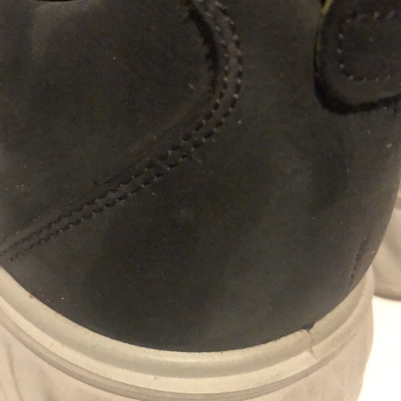 Ecco Sr.1 Hybrid Lite Black Nubuck Suede Lace Up Oxford Shoe